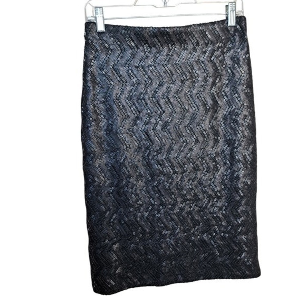 Forever 21 Women's Midi Skirt With Sequins Black Size M